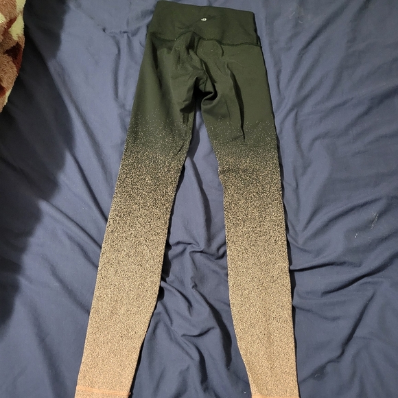 Lululemon Wunder Under Hi-Rise Tight Leggings Womens Size 2 Black Ombre Speckle - Picture 5 of 7